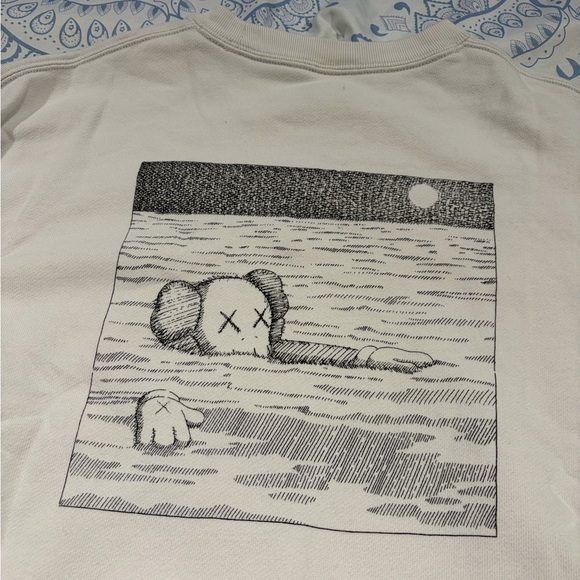 Kaws Sweater medium - Picture 3 of 4